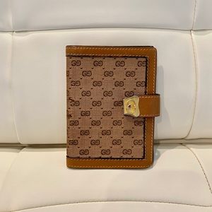 Vintage Gucci Wallet / Note Pad